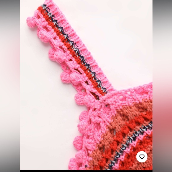 Cotton Emporium Crochet Crop Tank Top - Size Medium - Picture 6 of 7